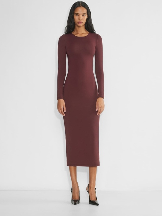 Aritzia Dresses & Skirts - ARITZIA Contour Crew Longsleeve Maxi Dress